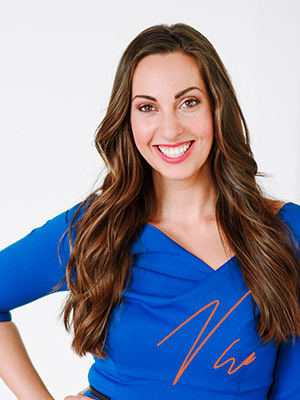 69a7b053d188551349f38312_Vanessa_Van_Edwards_with_name.jpg
